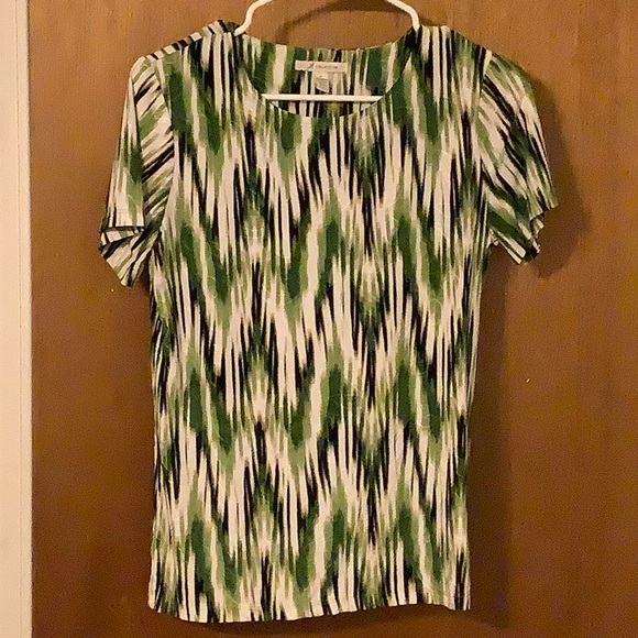 Top - Picture 1 of 2